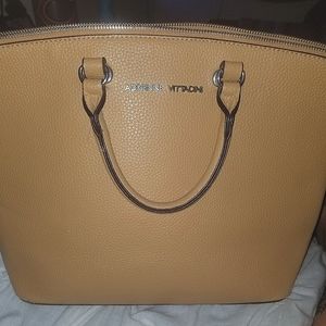 brand new adrienne vitadini purse